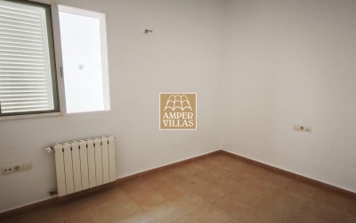 A sunny apartment with lovely wide views and a large terrace.